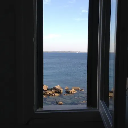 Palazzo Ivana * غالّيبولي